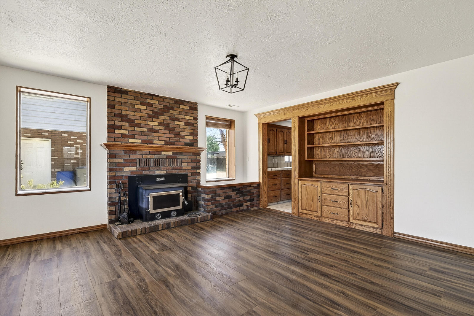 124 S 100 West ST, Enterprise, photo 4 of 59