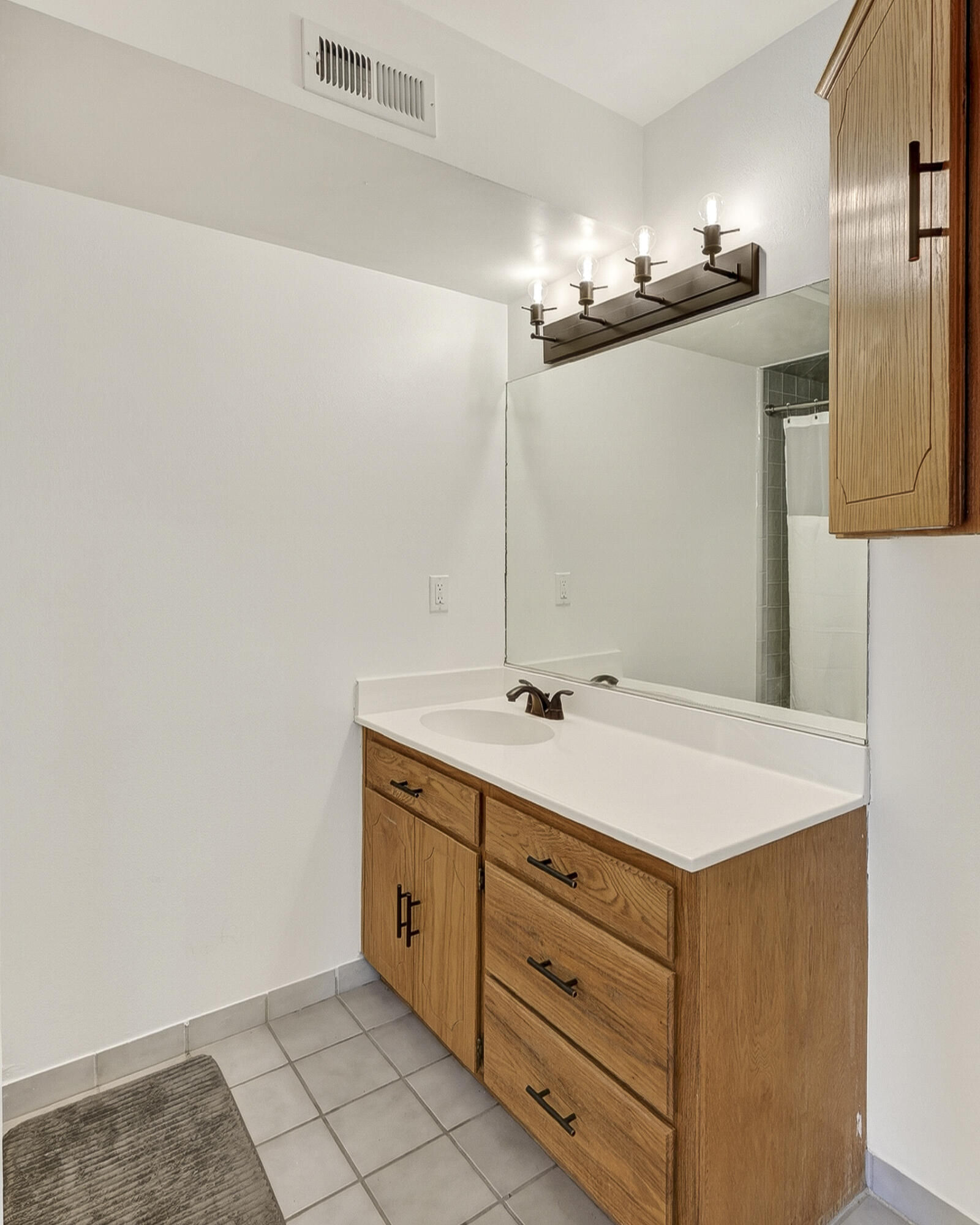 124 S 100 West ST, Enterprise, photo 40 of 59