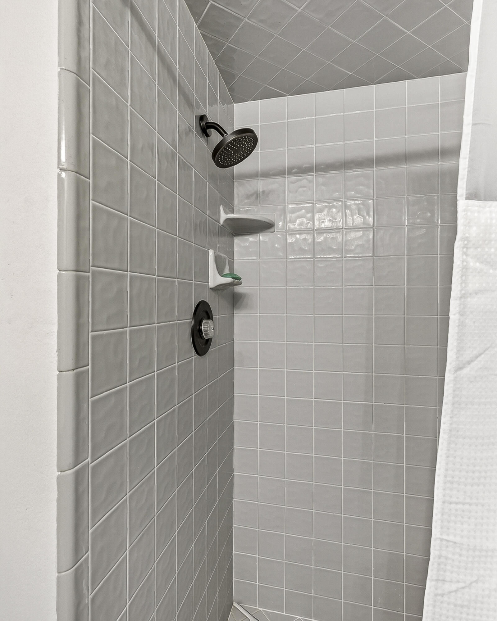 124 S 100 West ST, Enterprise, photo 41 of 59