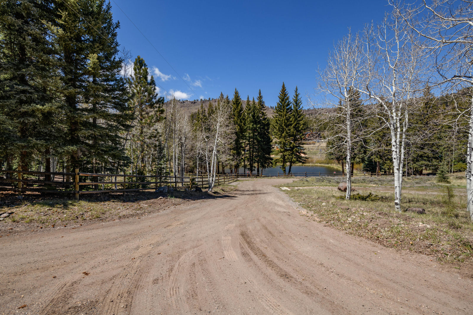 Spruce RD, #36, Panguitch Lake, photo 10 of 17