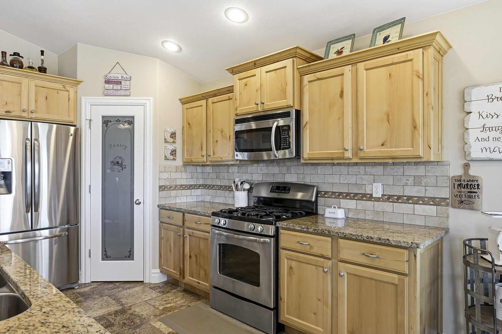 731 S 800 E, New Harmony, photo 12 of 76