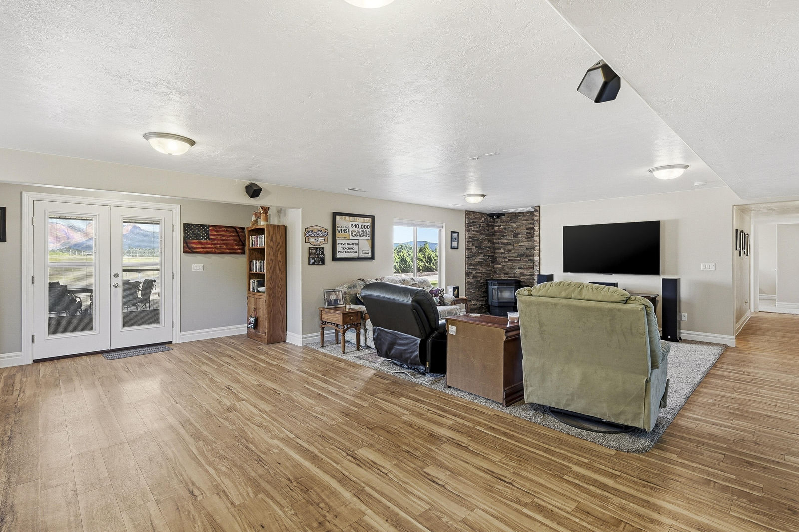 731 S 800 E, New Harmony, photo 37 of 76
