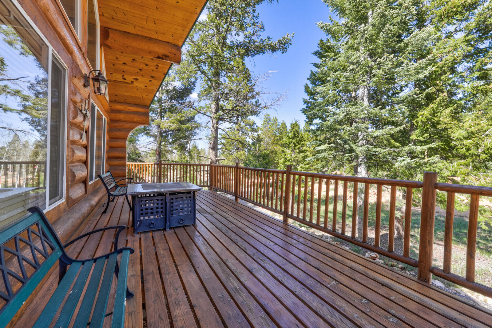 4055 N Wyatt Earp LN, Duck Creek Village, photo 8 of 41