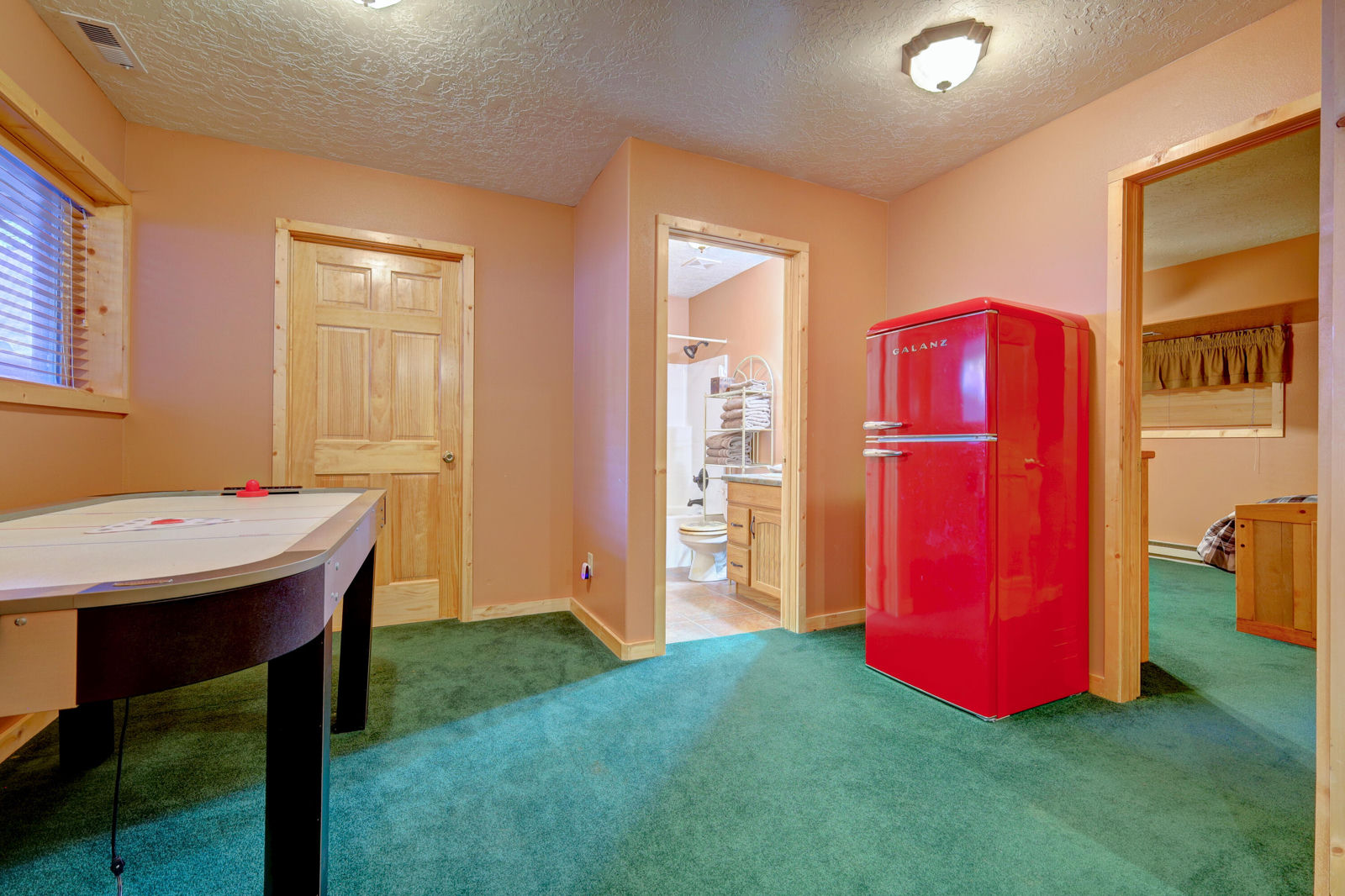 4055 N Wyatt Earp LN, Duck Creek Village, photo 32 of 41