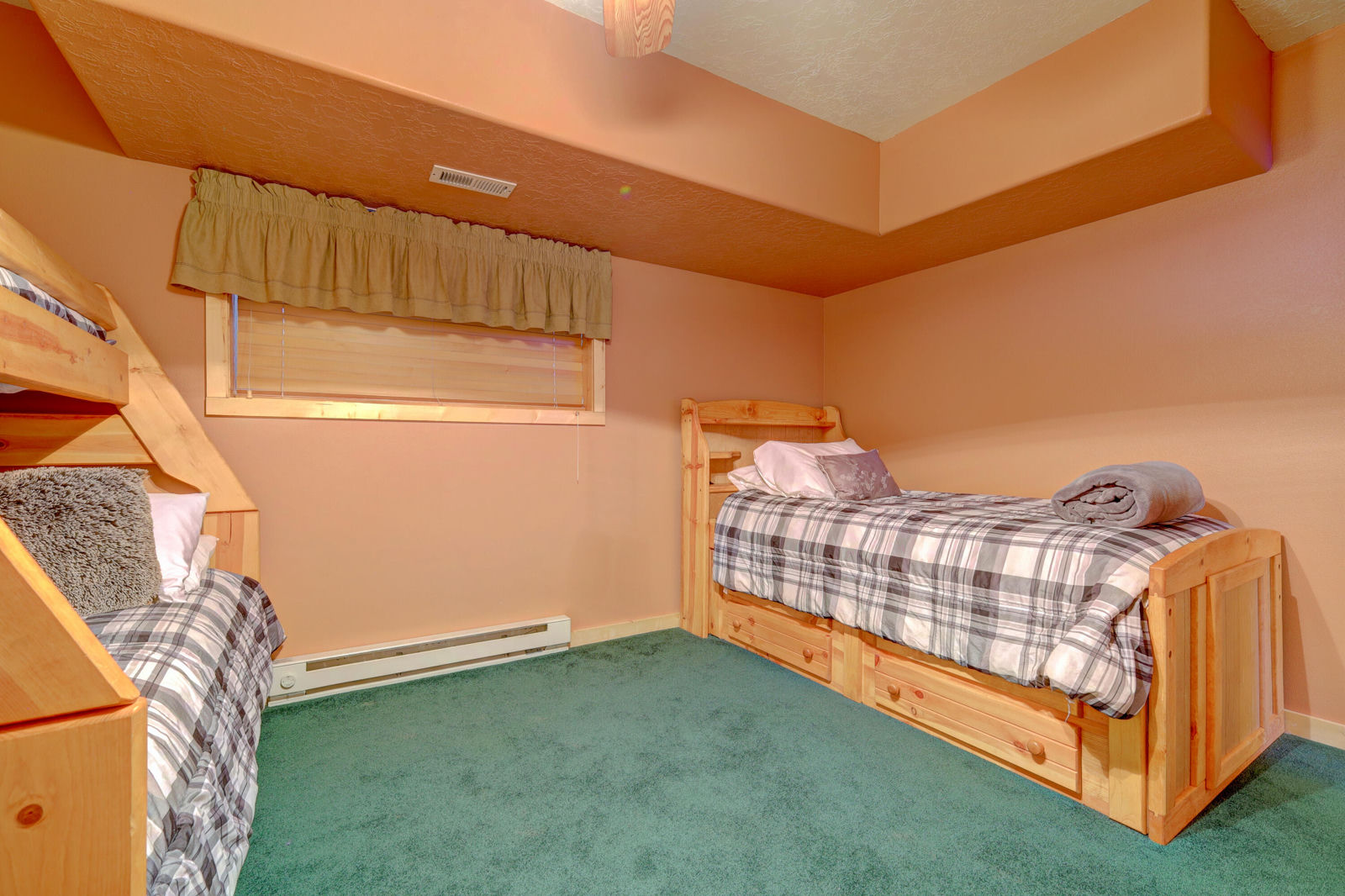 4055 N Wyatt Earp LN, Duck Creek Village, photo 38 of 41