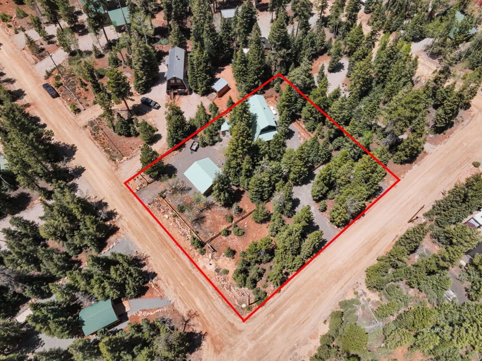 795 E Cedar Mountain DR, Duck Creek Village, photo 3