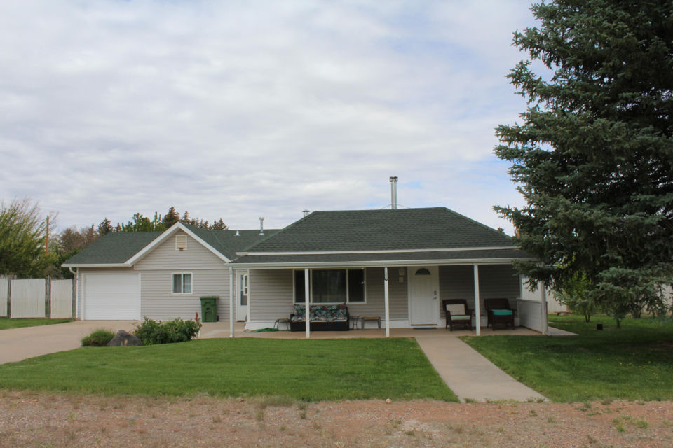 138 S 100 E, Parowan