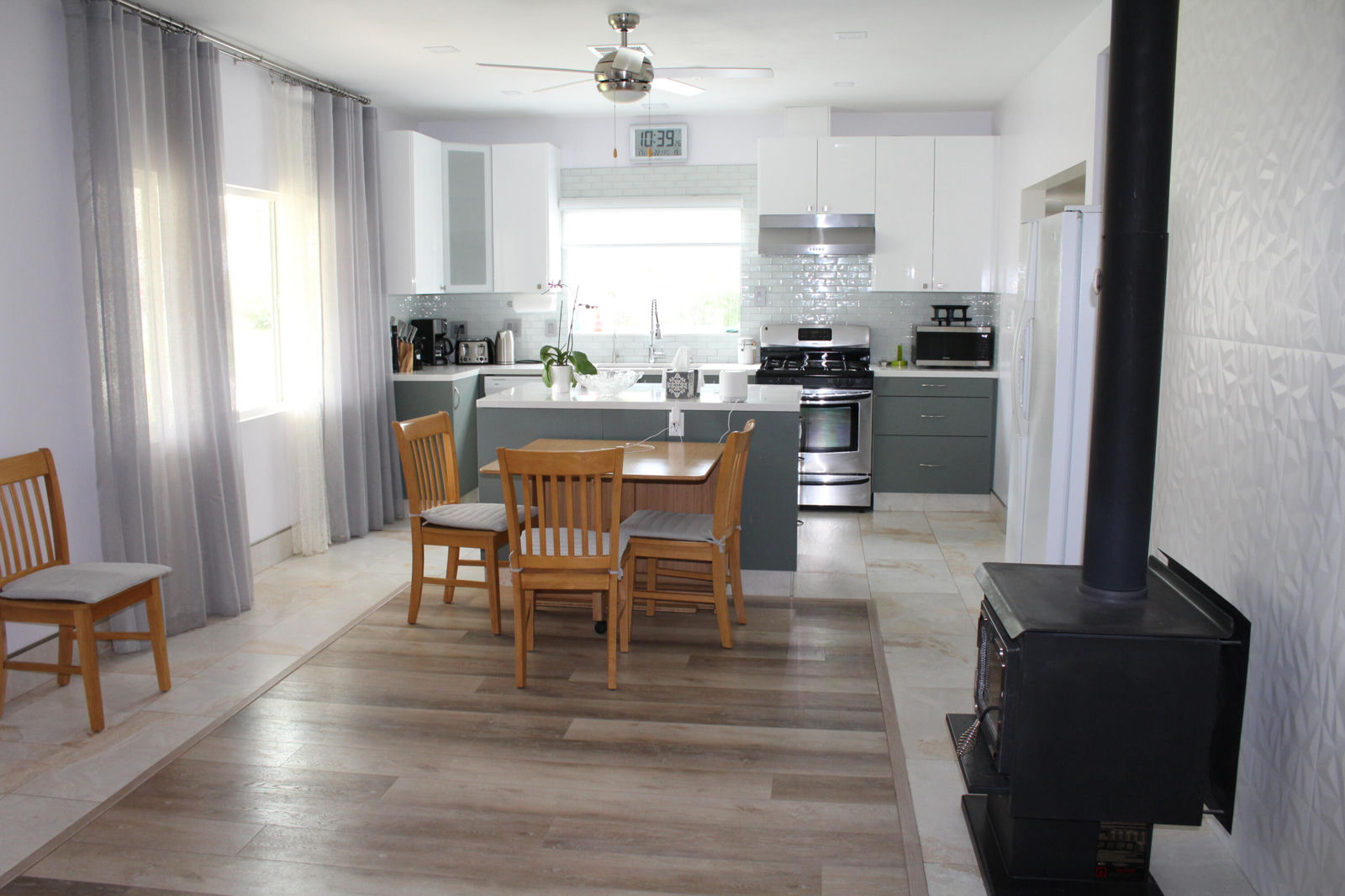 138 S 100 E, Parowan, photo 5 of 50