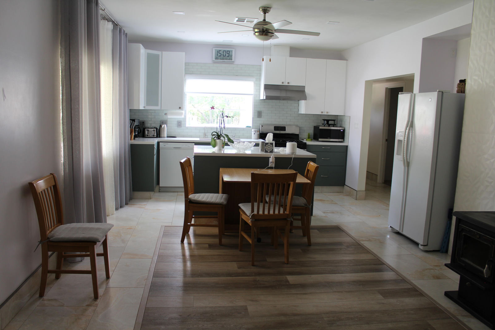 138 S 100 E, Parowan, photo 8 of 50