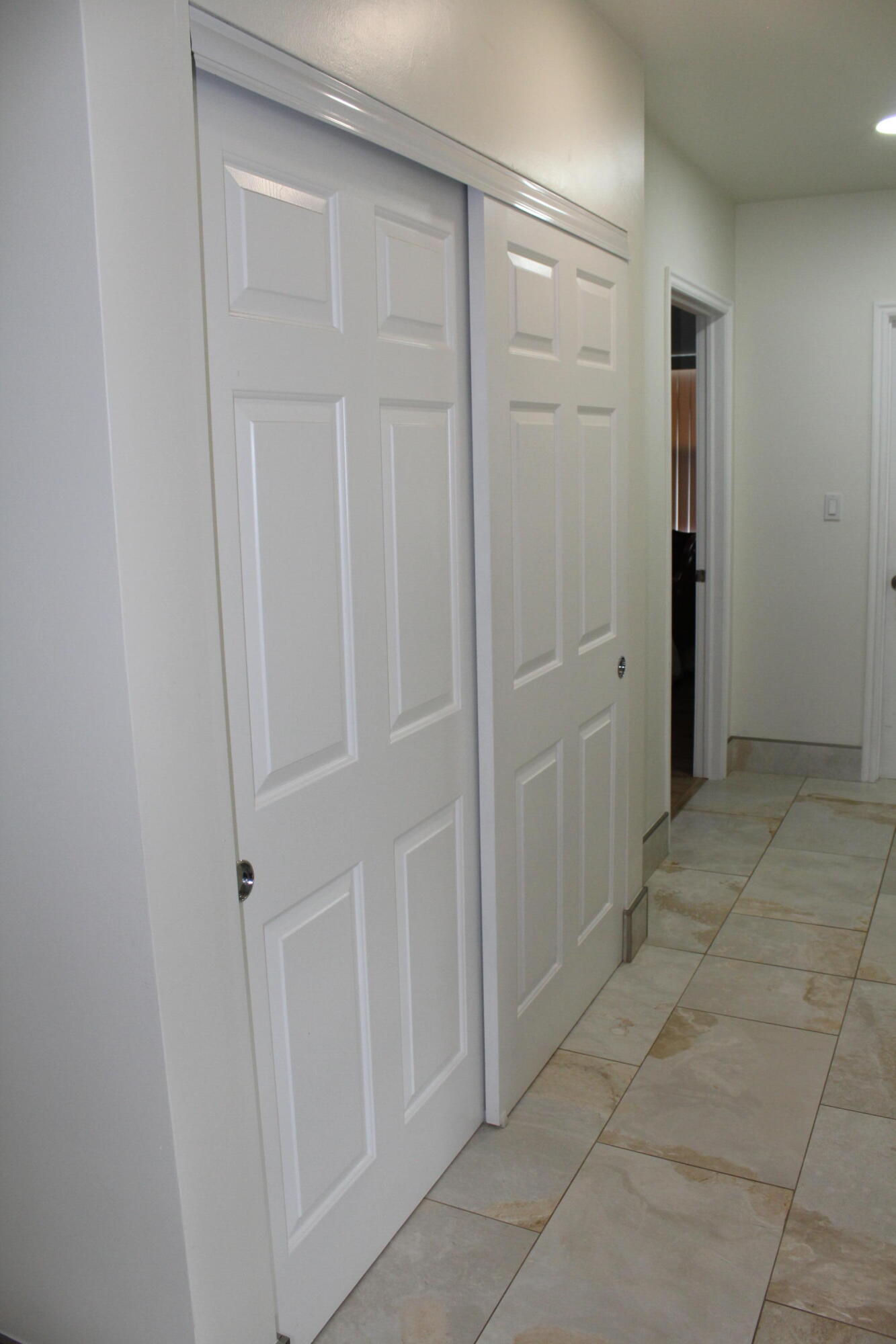 138 S 100 E, Parowan, photo 15 of 50