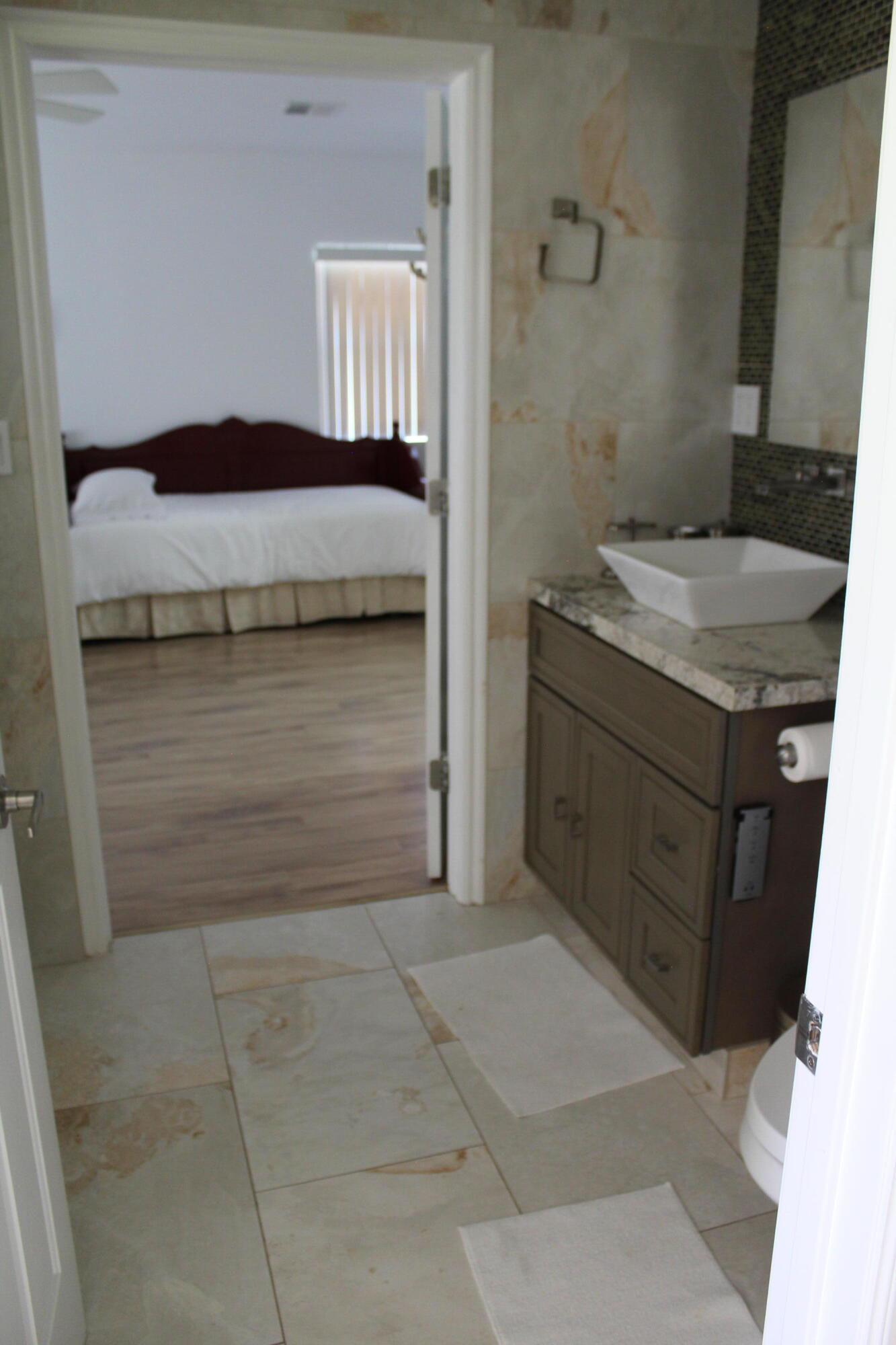 138 S 100 E, Parowan, photo 17 of 50