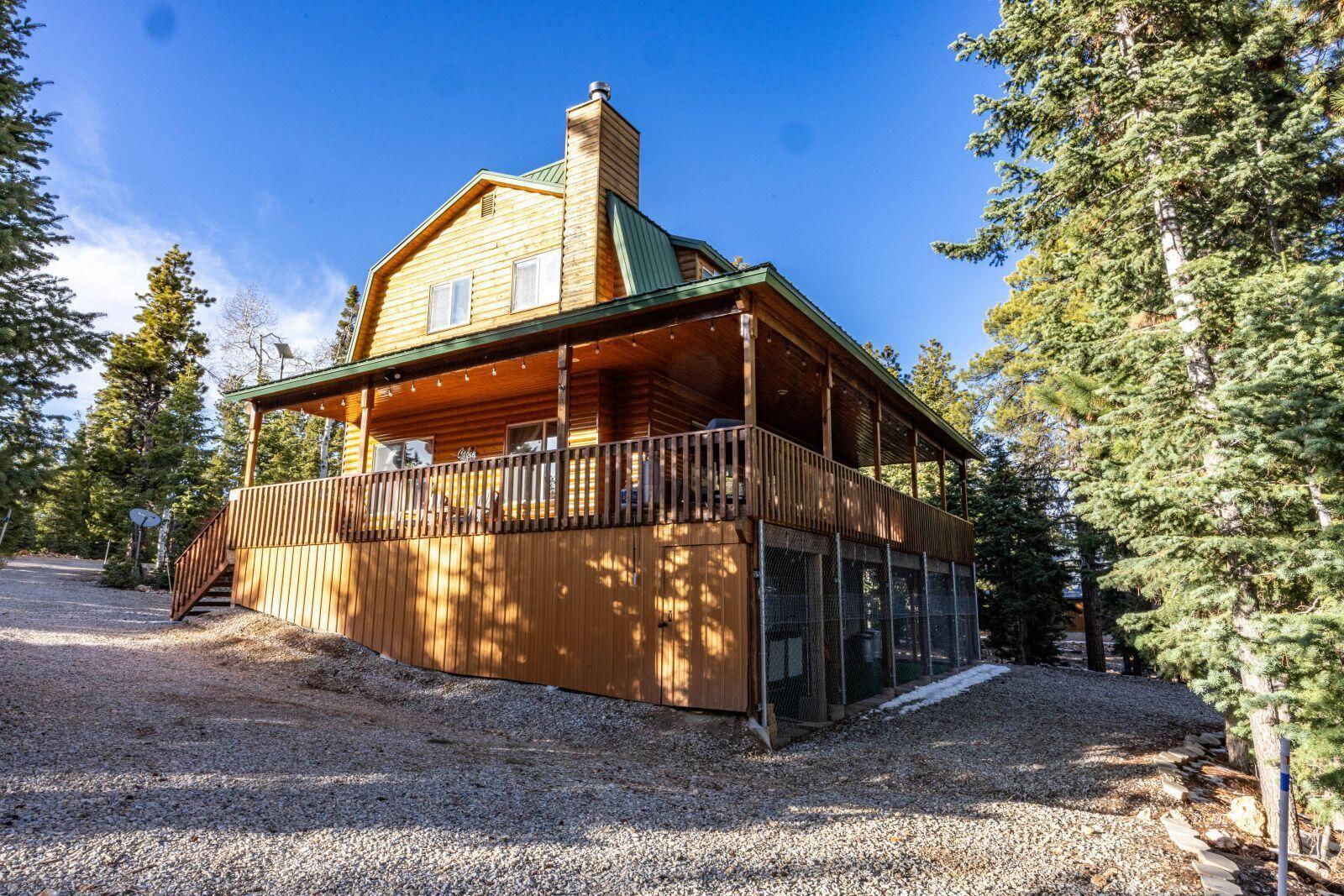 240 E Rim RD, Duck Creek Village, photo 1