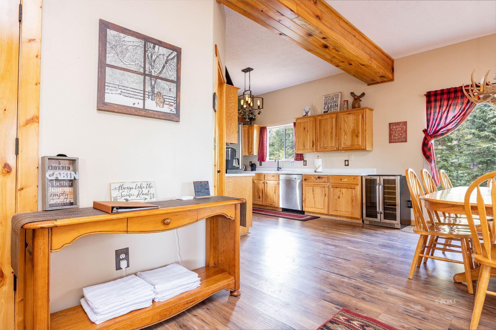 240 E Rim RD, Duck Creek Village, photo 10 of 44