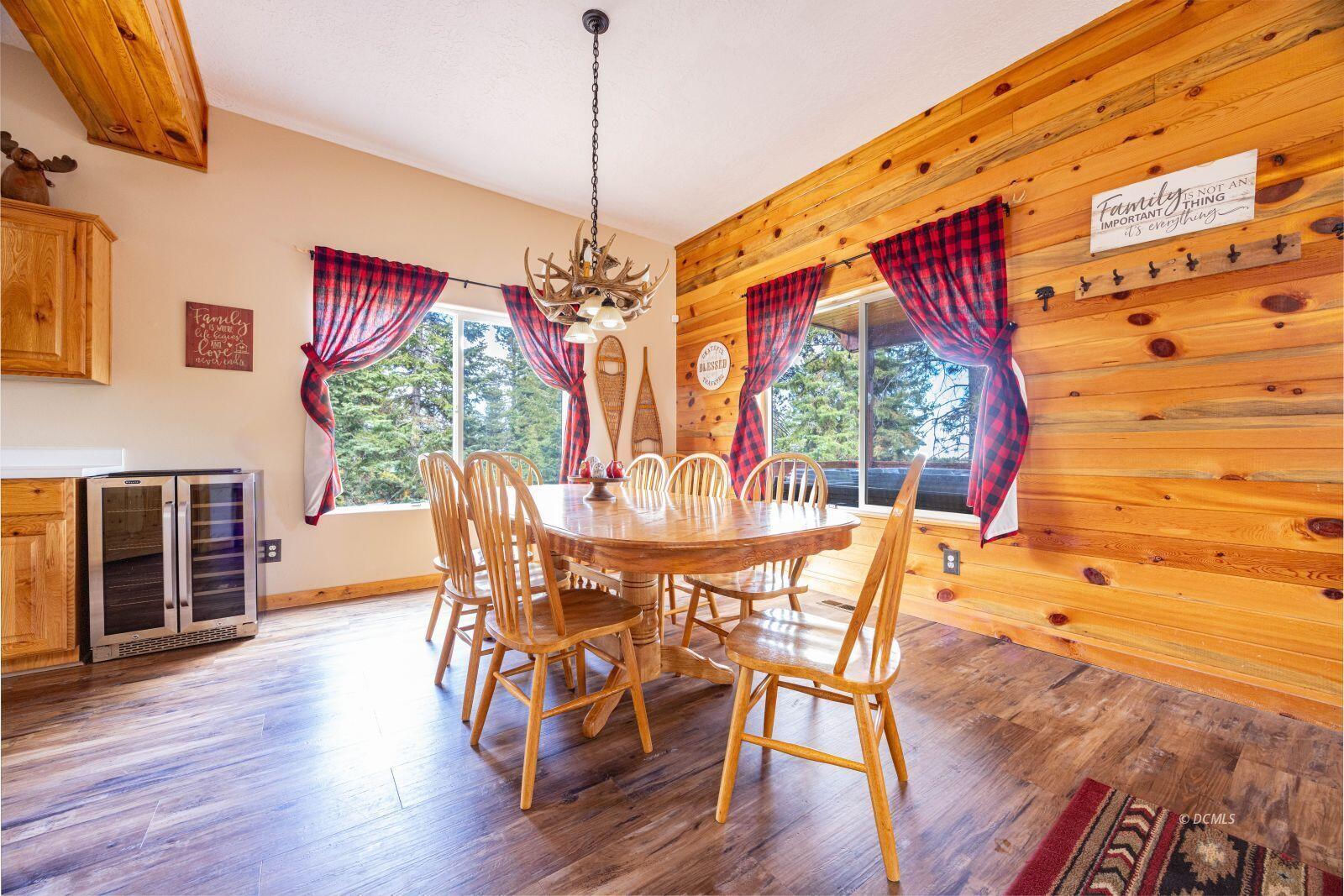240 E Rim RD, Duck Creek Village, photo 11 of 44