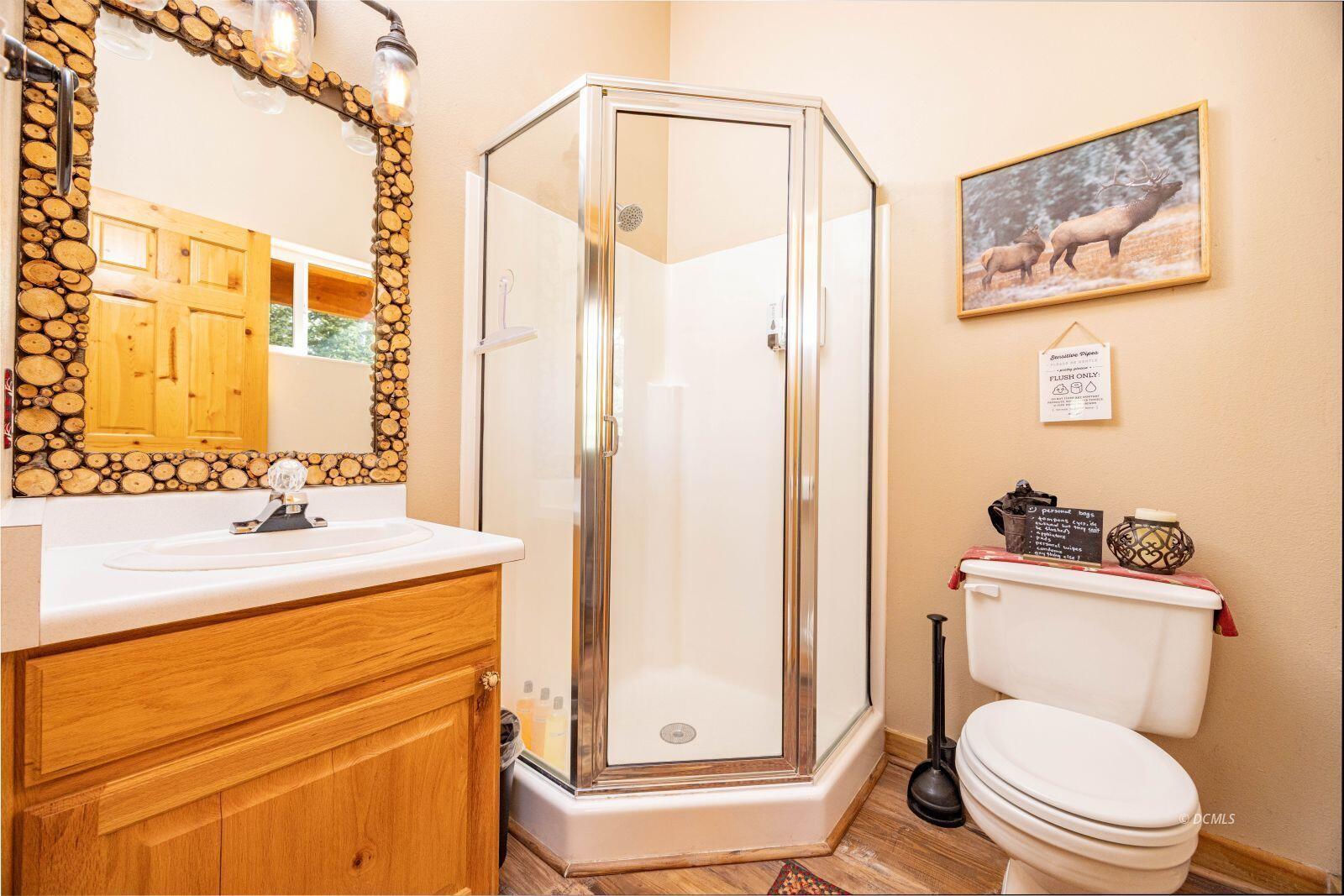 240 E Rim RD, Duck Creek Village, photo 13 of 44