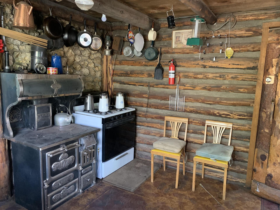 3740 N Rays Navajo View S, Duck Creek Village, photo 2