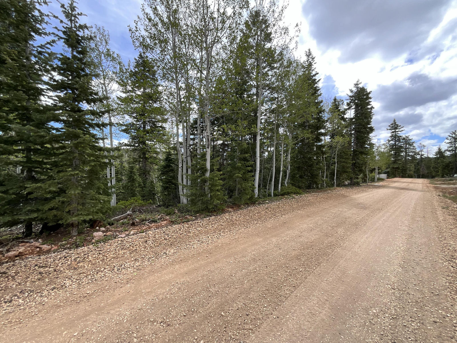 175 S Lupin LN, Duck Creek Village, photo 16 of 18