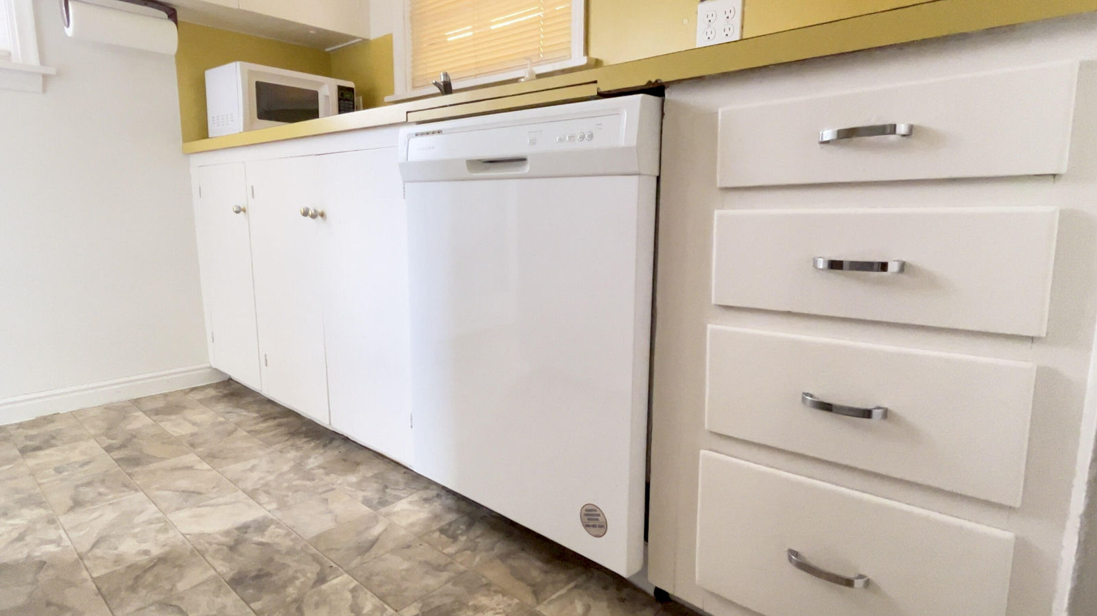 185 S 100 W, Cedar City, photo 16 of 73