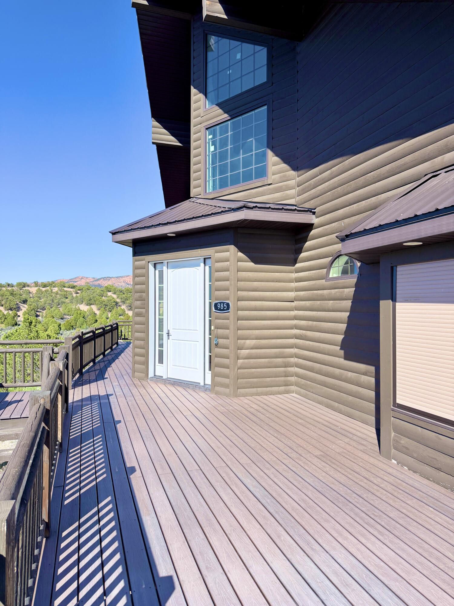985 N Russel RD, Hatch, photo 4 of 43