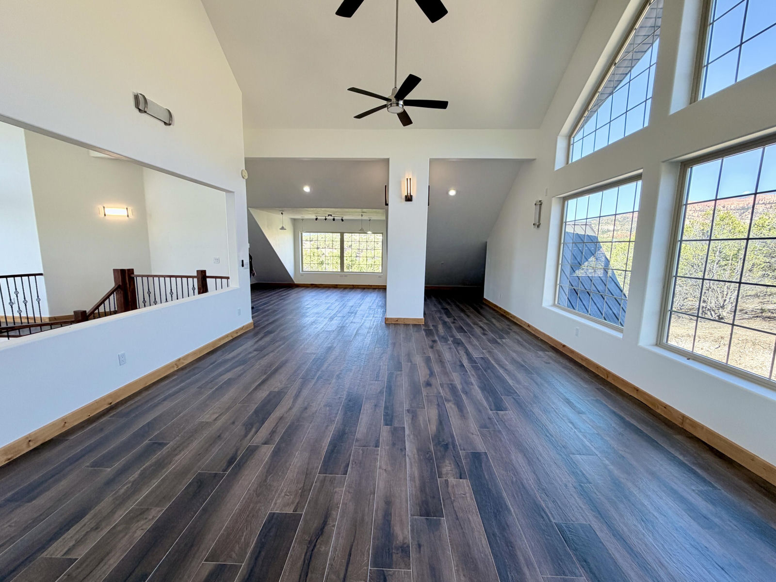 985 N Russel RD, Hatch, photo 9 of 43