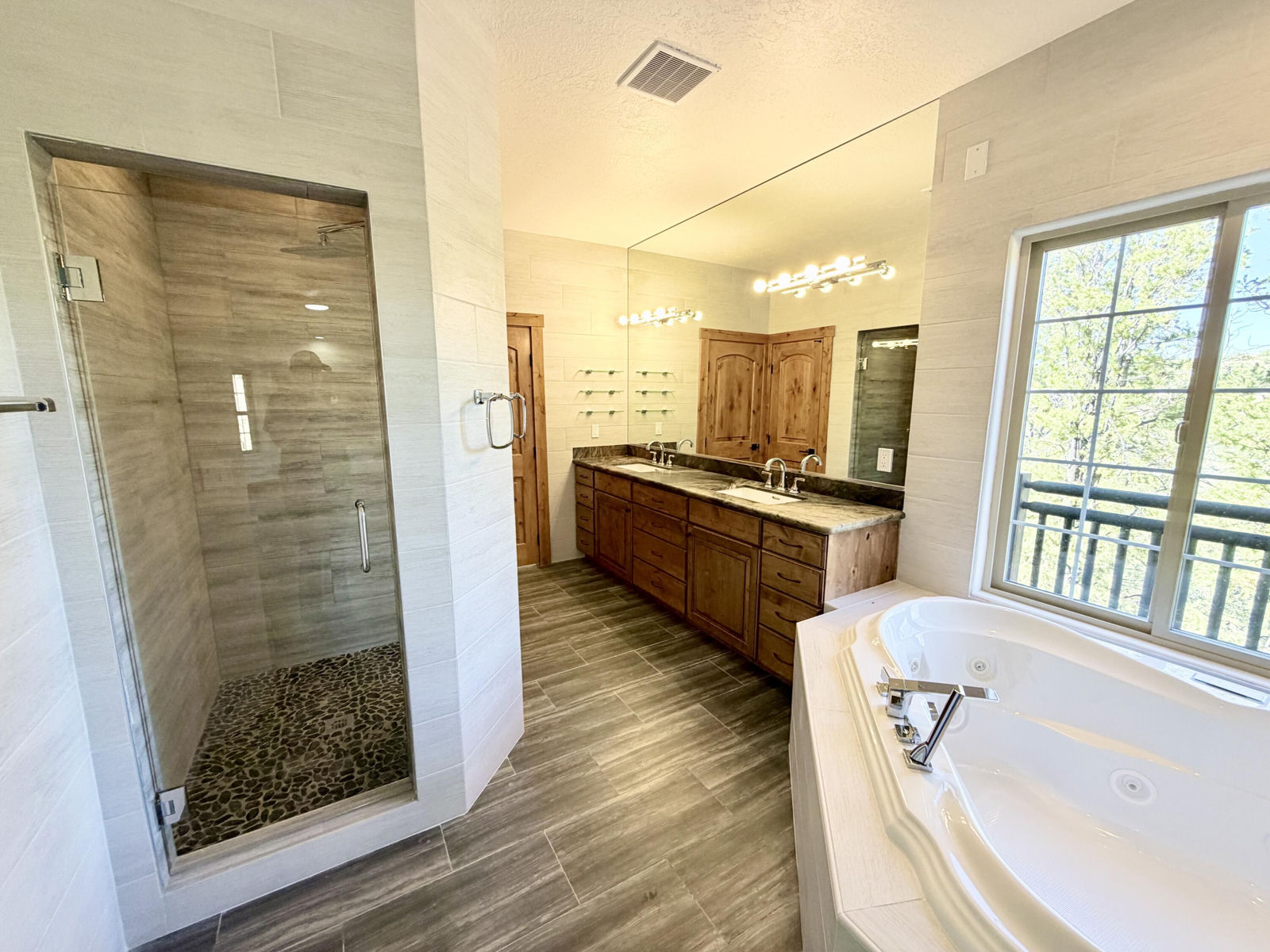 985 N Russel RD, Hatch, photo 21 of 43