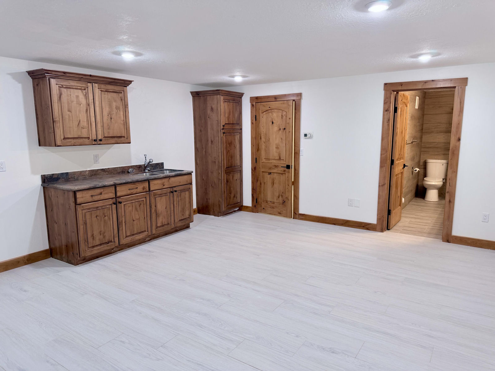 985 N Russel RD, Hatch, photo 24 of 43
