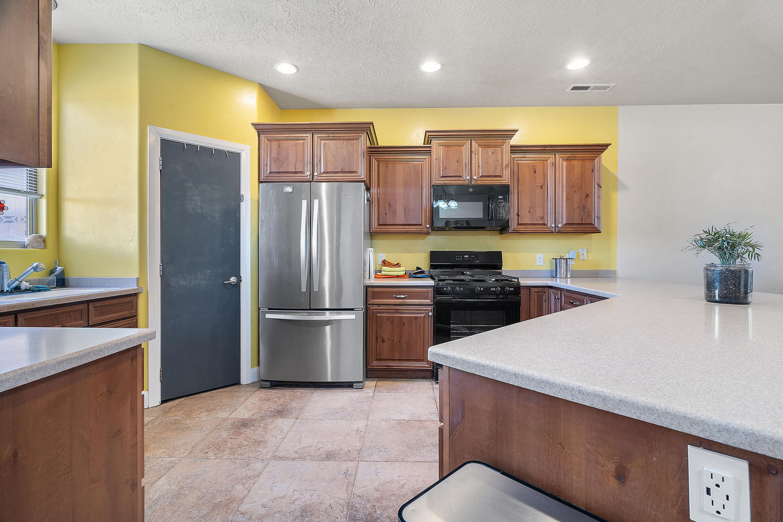 1358 W 1525 S, Cedar City, photo 7 of 29