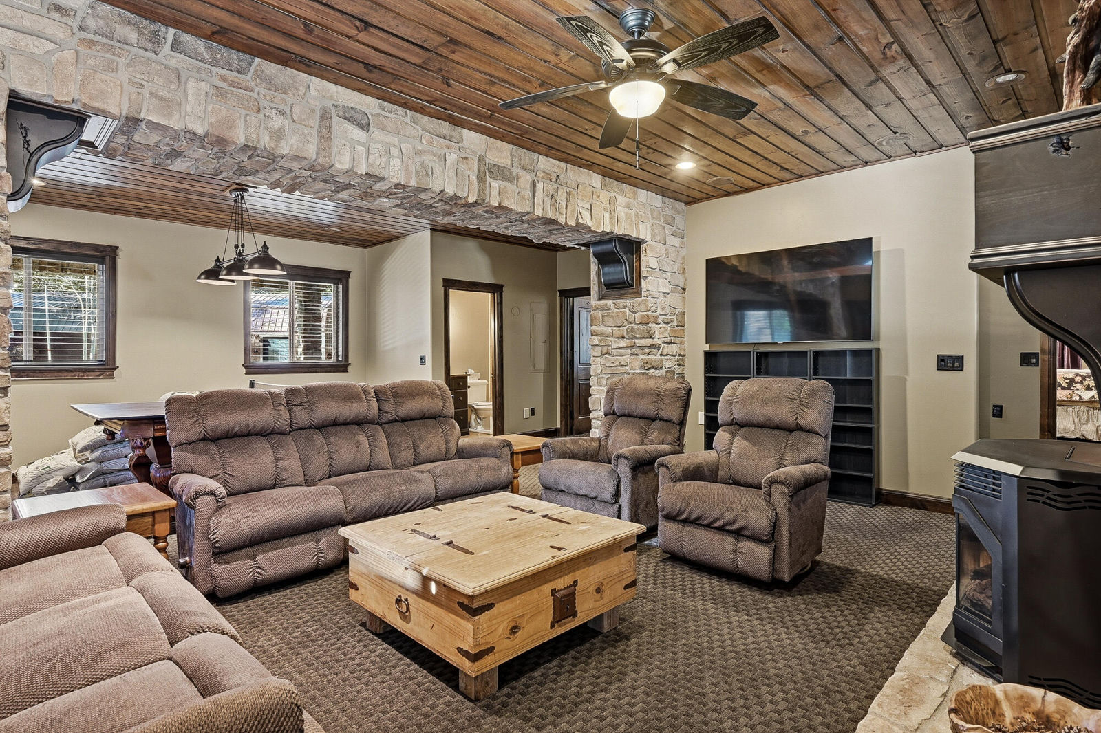391 N Falcon CT, Brian Head, photo 33 of 58