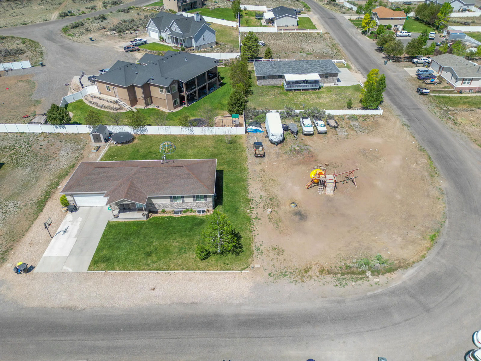 918 S 190 E, Panguitch, photo 4 of 77