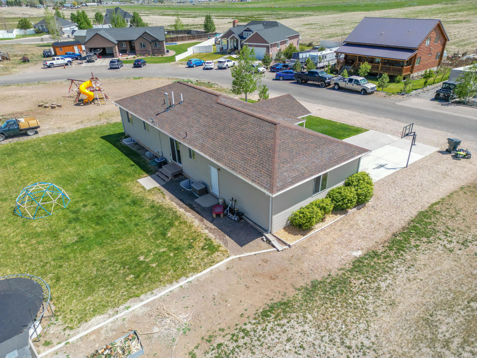 918 S 190 E, Panguitch, photo 7 of 77