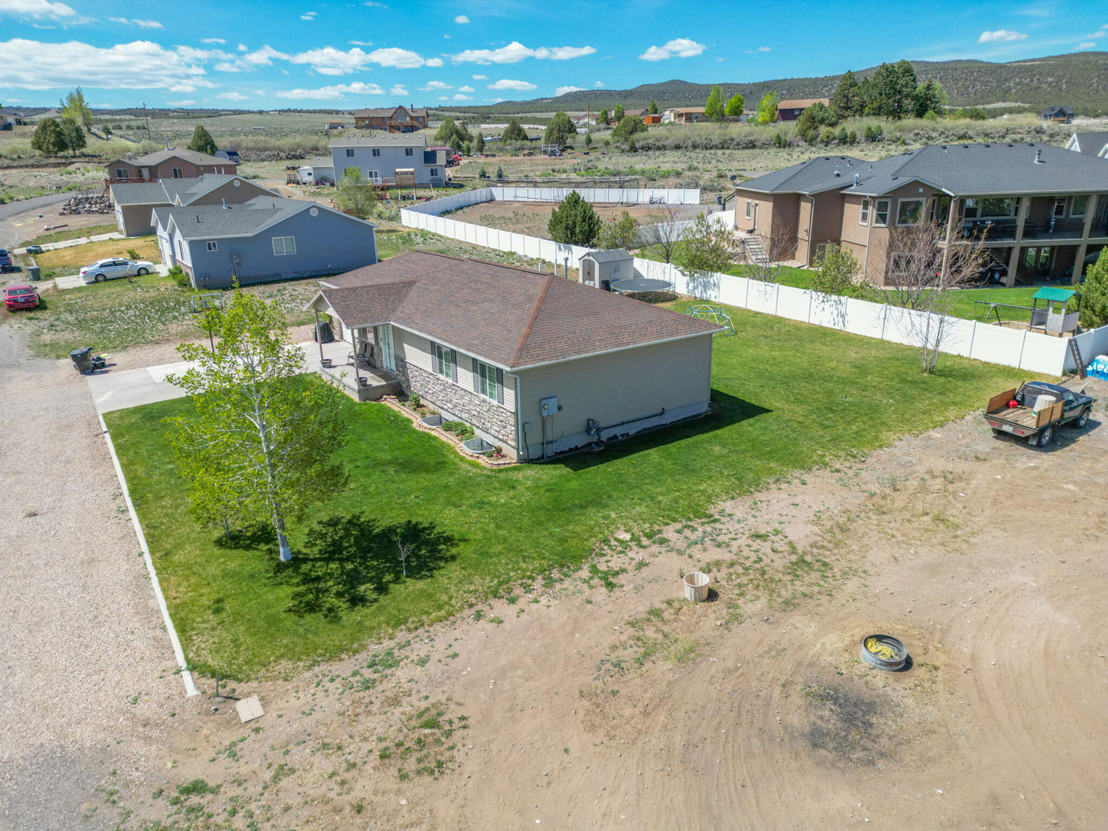 918 S 190 E, Panguitch, photo 13 of 77