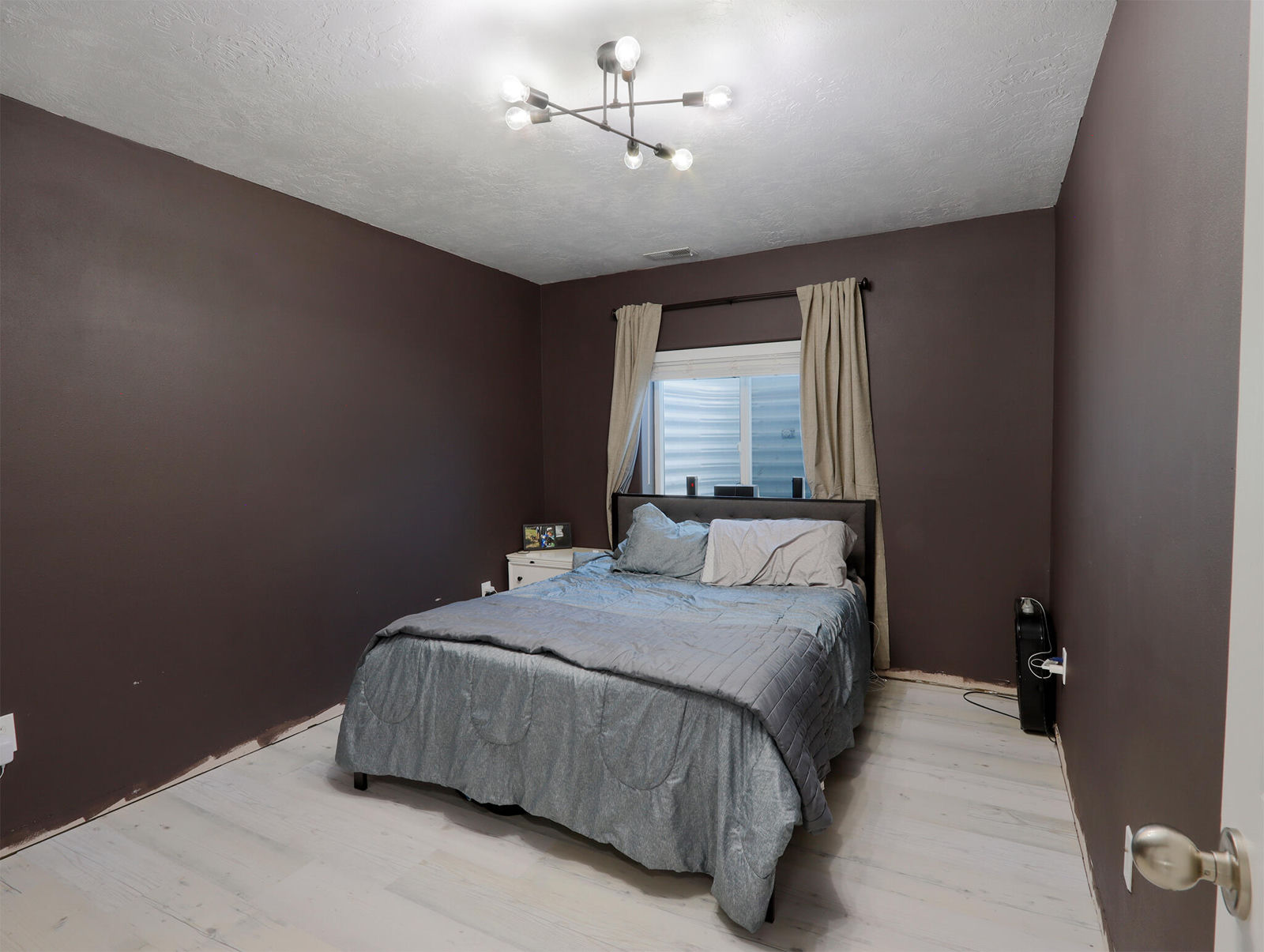 918 S 190 E, Panguitch, photo 20 of 77