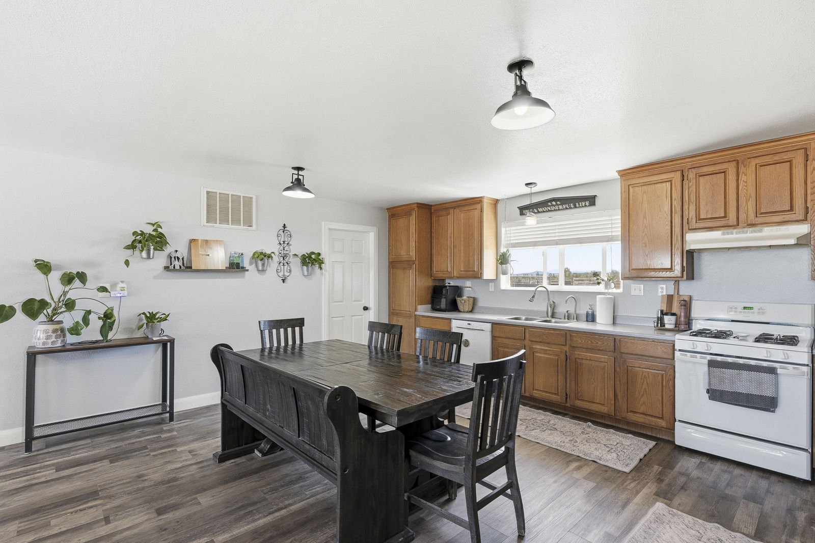 5028 N 2300 W, Cedar City, photo 9 of 64