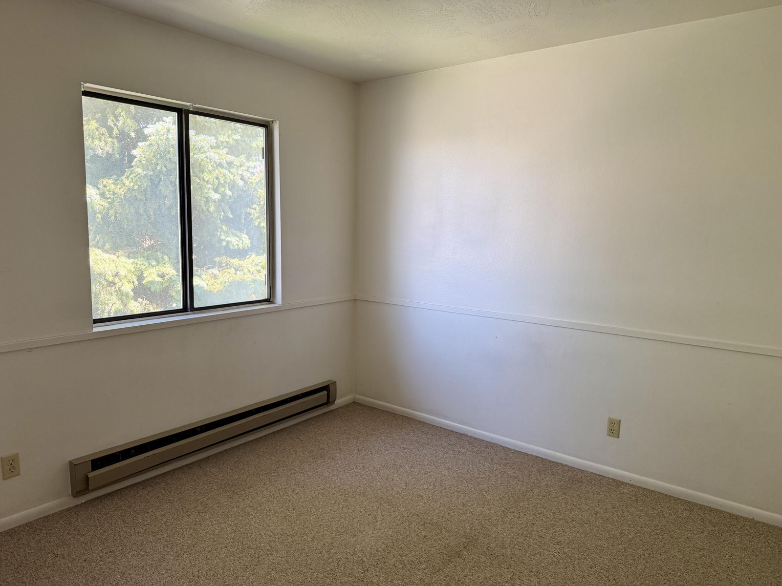 171 N College Way, #8, Cedar City, photo 11 of 18