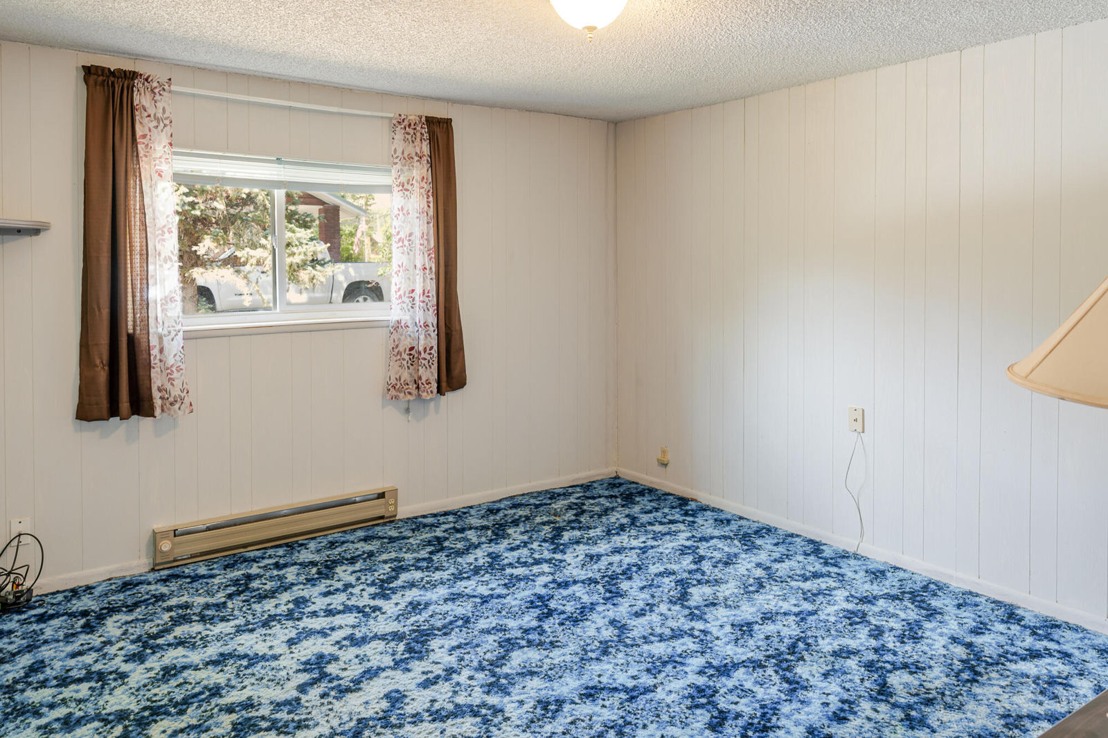 81 N 200 W, Tropic, photo 21 of 43