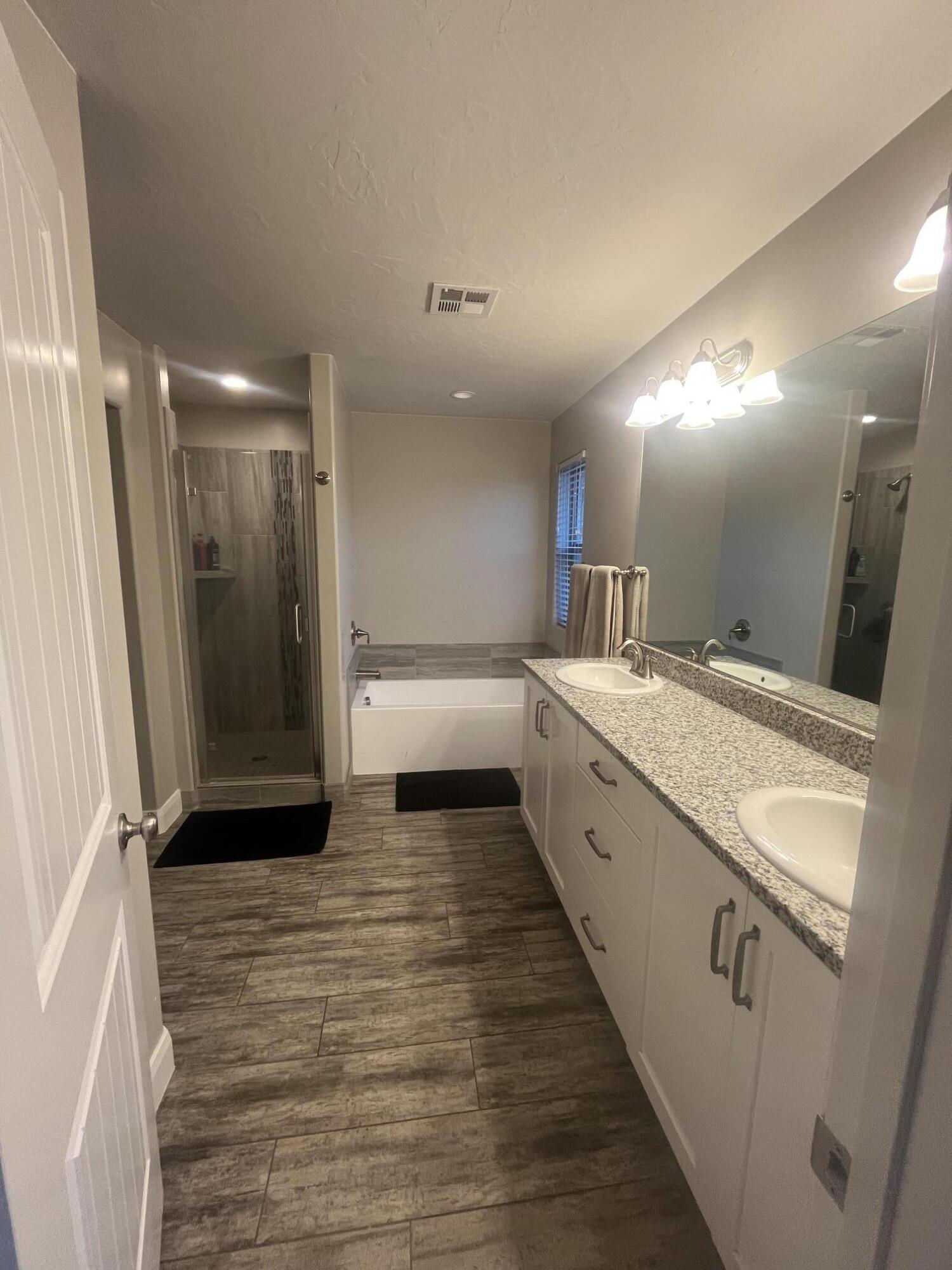 1549 N Northfield #5 RD, Cedar City, photo 16 of 22