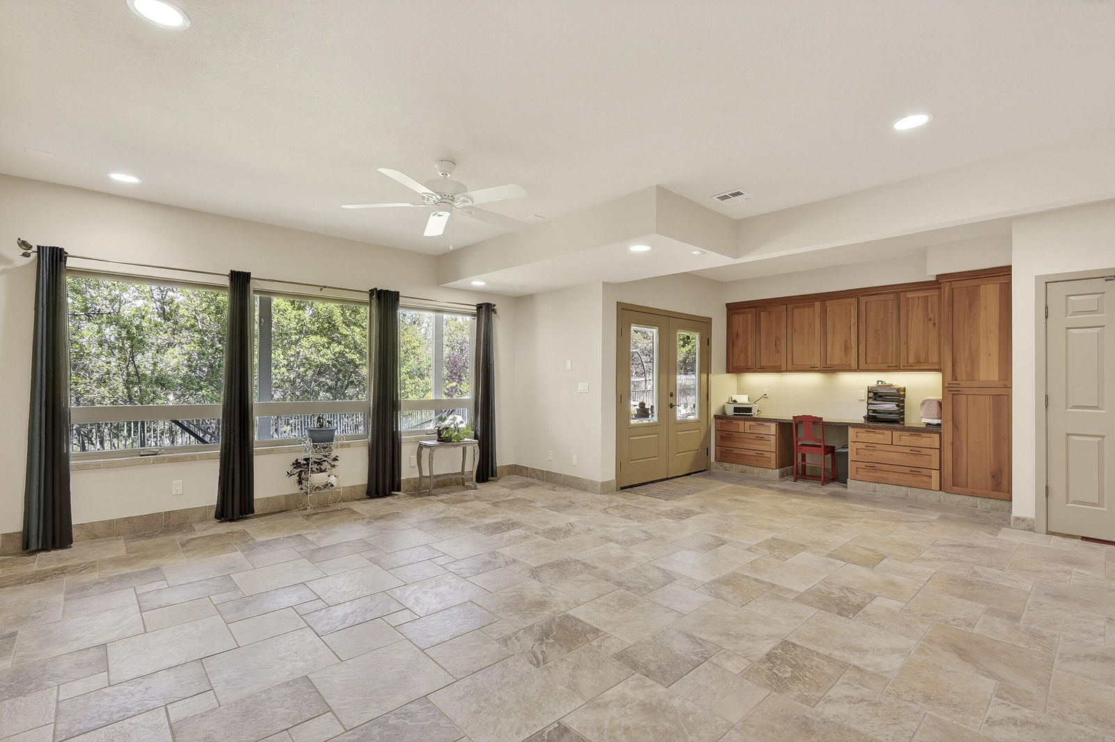 Address withheld at the seller's request, New Harmony, photo 42 of 98