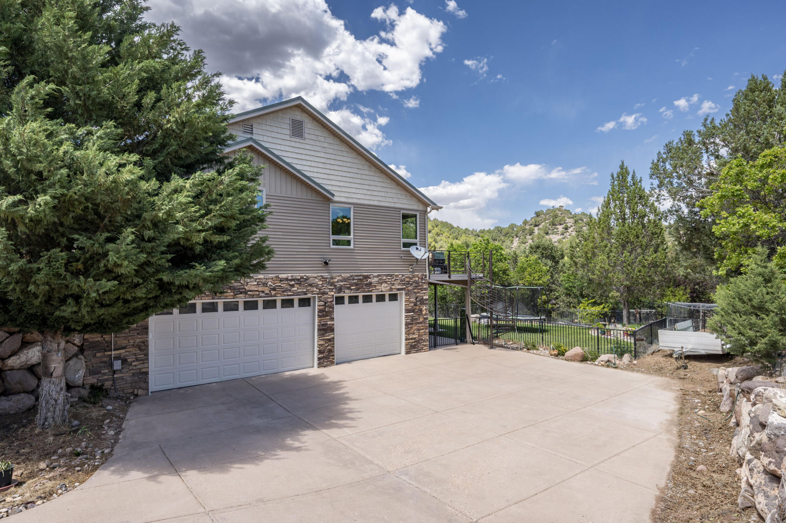 Address withheld at the seller's request, New Harmony, photo 66 of 98