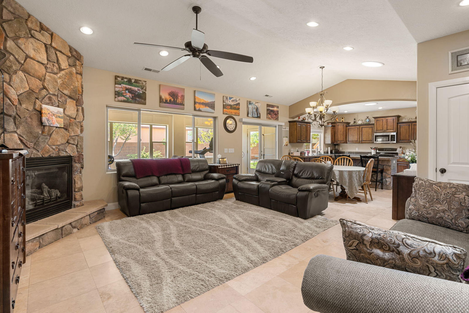 3467 W 1675 N, Cedar City, photo 7 of 42
