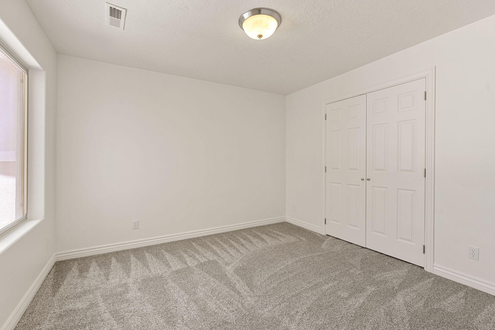 2155 W 700 S, #26, Cedar City, photo 8 of 29