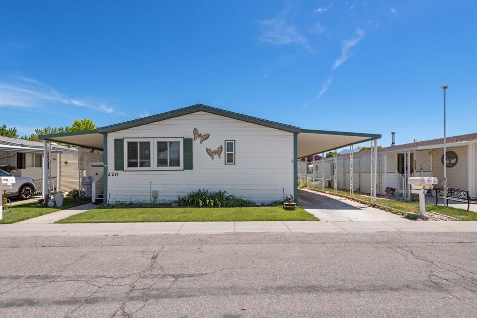 1111 N 2000 W, 220, Ogden