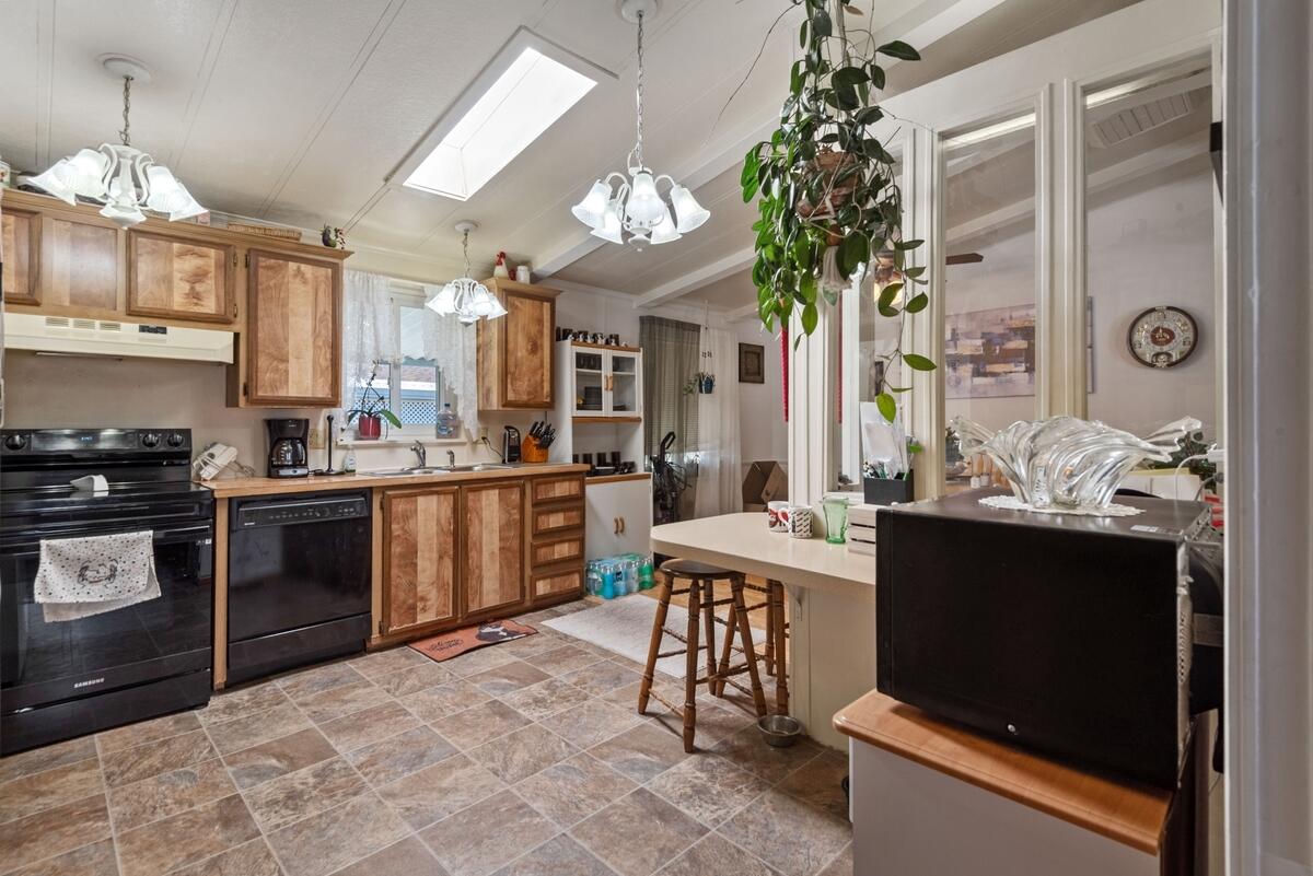 1111 N 2000 W, 220, Ogden, photo 5 of 23