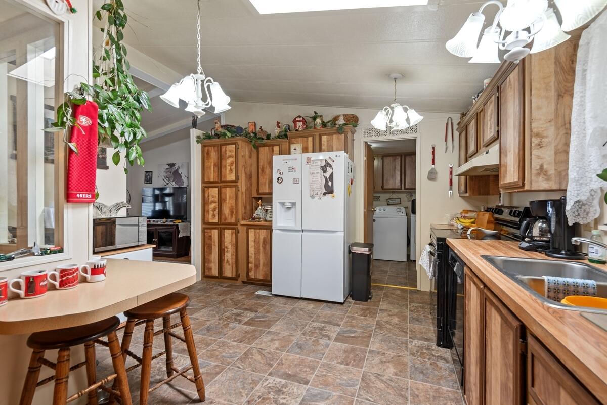 1111 N 2000 W, 220, Ogden, photo 7 of 23
