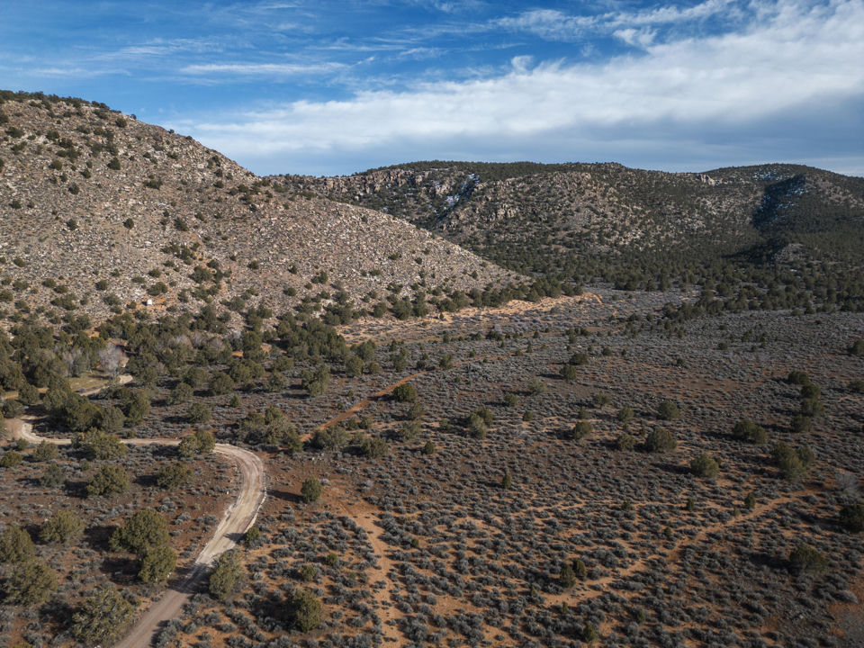 Sand Cove RD, Dammeron Valley, photo 2
