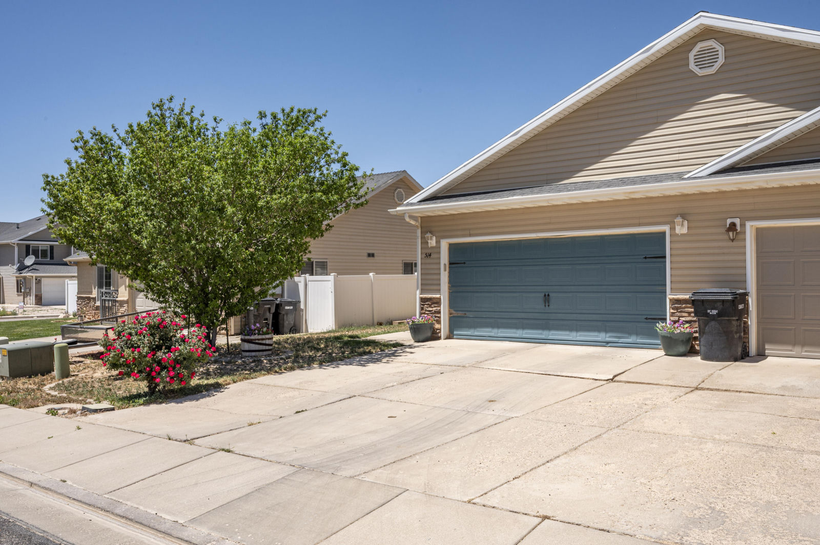 514 W 2100 N, Cedar City, photo 2 of 34