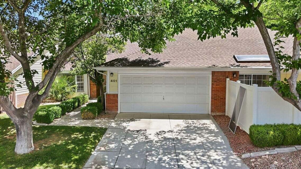 845 N Valley View DR, 401, St George