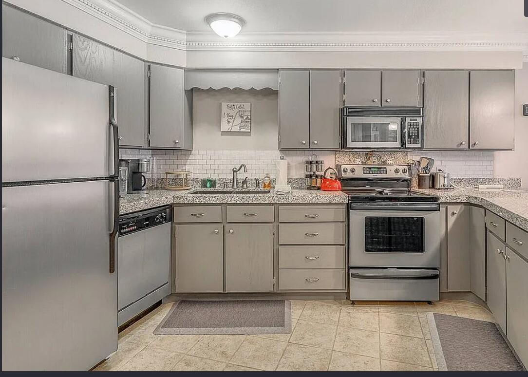 89 E Steam Engine DR, #6a, Brian Head, photo 3 of 16