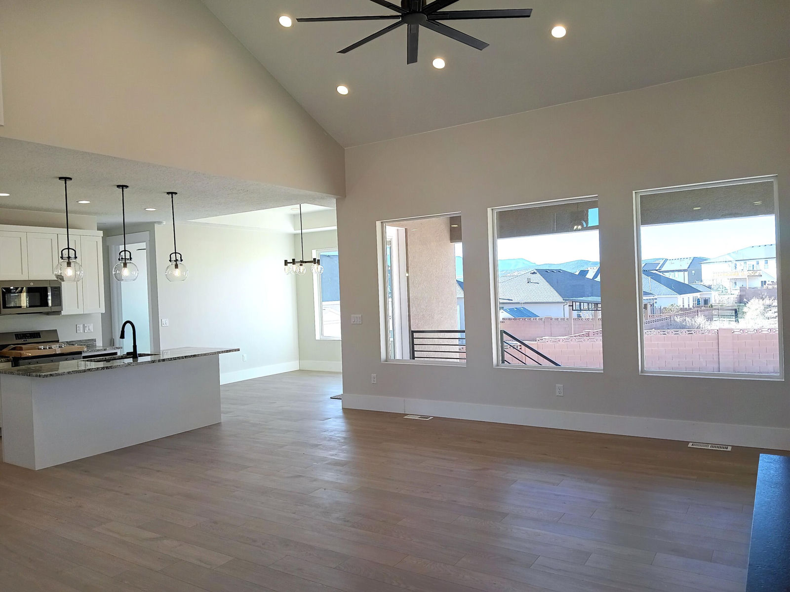 2879 W Eagle DR, Cedar City, photo 11 of 56
