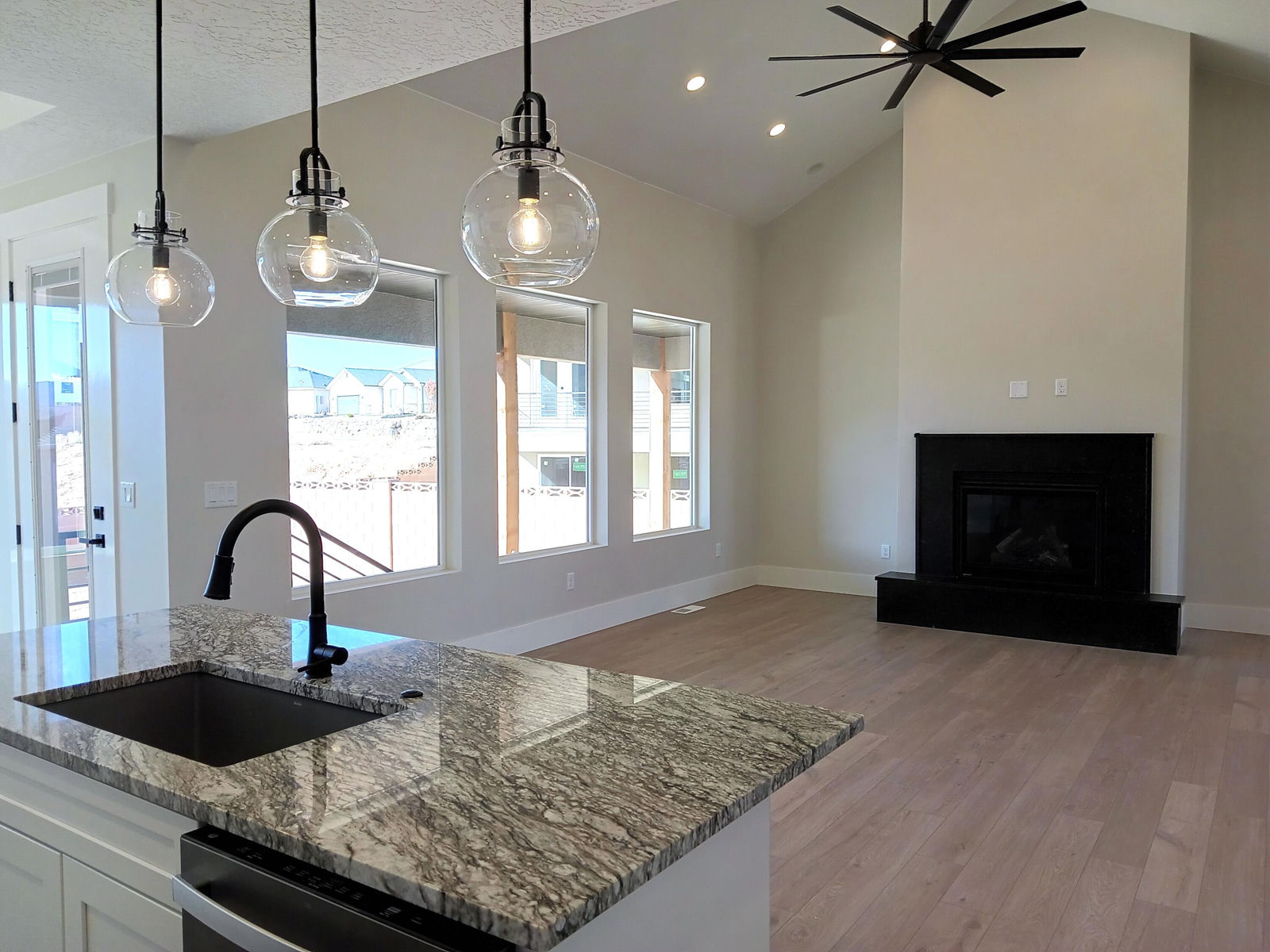 2879 W Eagle DR, Cedar City, photo 12 of 56