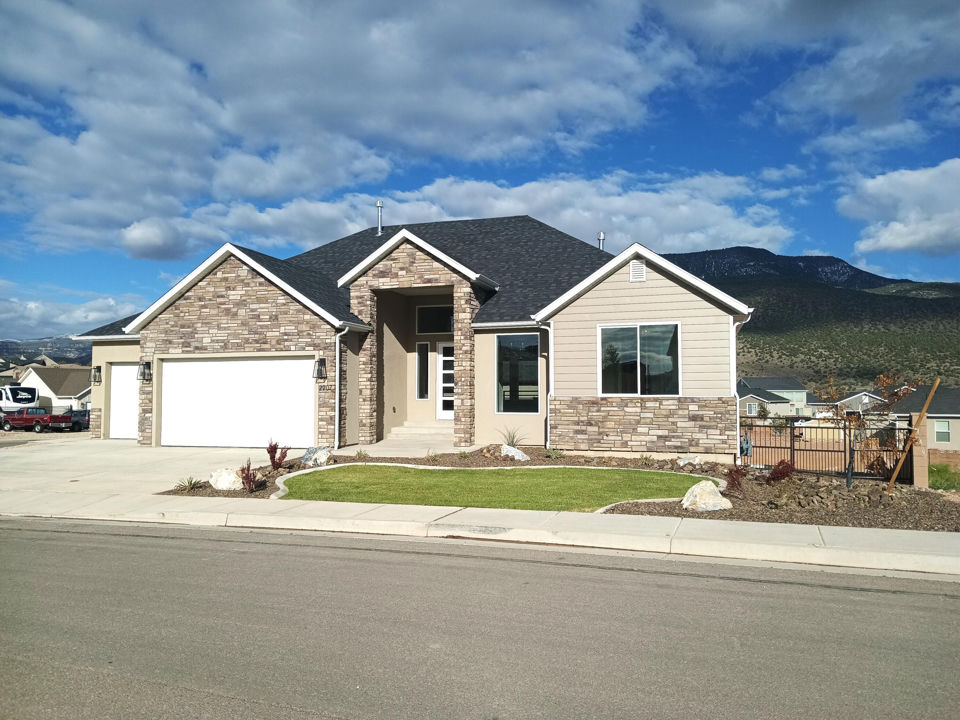 2207 S 2925 W, Cedar City, photo 3